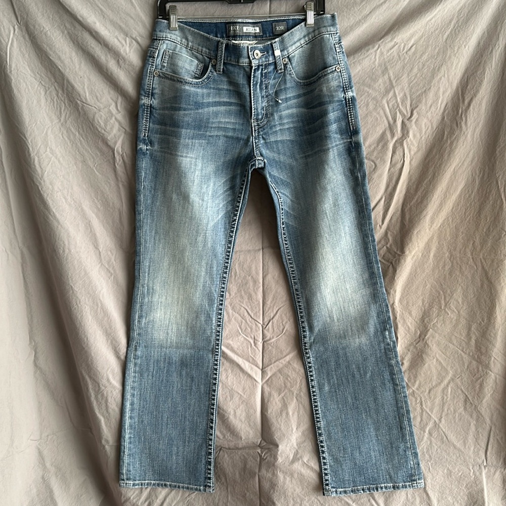 Buckle jeans. Aiden. Bootleg cut